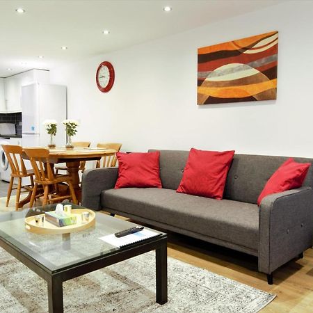 Stylish 2 Bedroom Apartment In The Heart Of Greenwich Londýn Exteriér fotografie