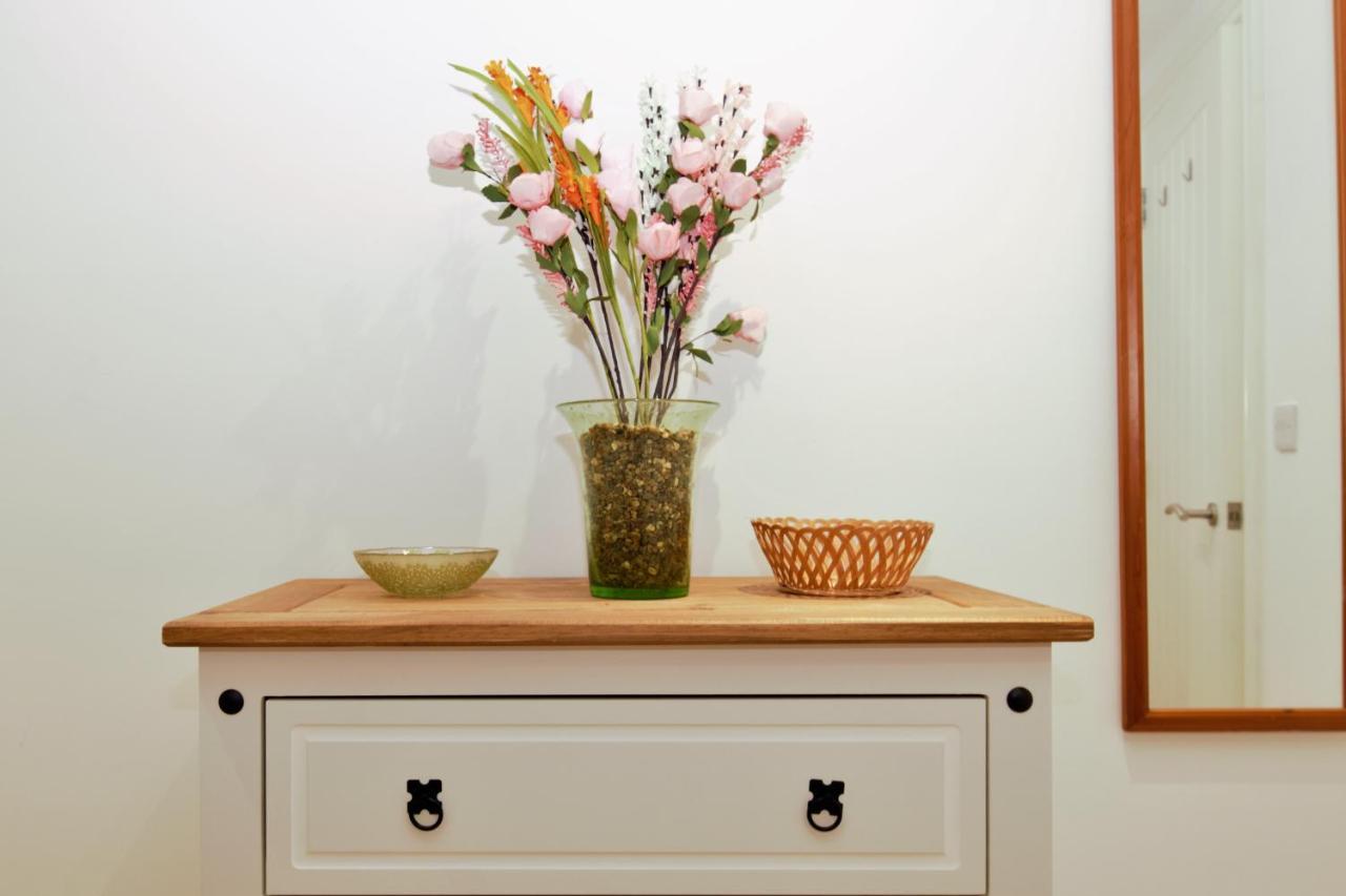 Stylish 2 Bedroom Apartment In The Heart Of Greenwich Londýn Exteriér fotografie