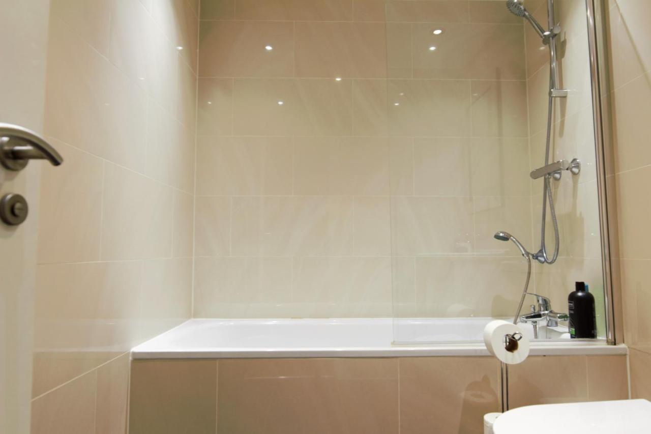 Stylish 2 Bedroom Apartment In The Heart Of Greenwich Londýn Exteriér fotografie